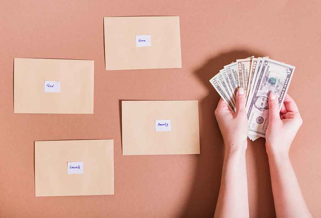 Need a Simple Budget? Try Using Envelopes