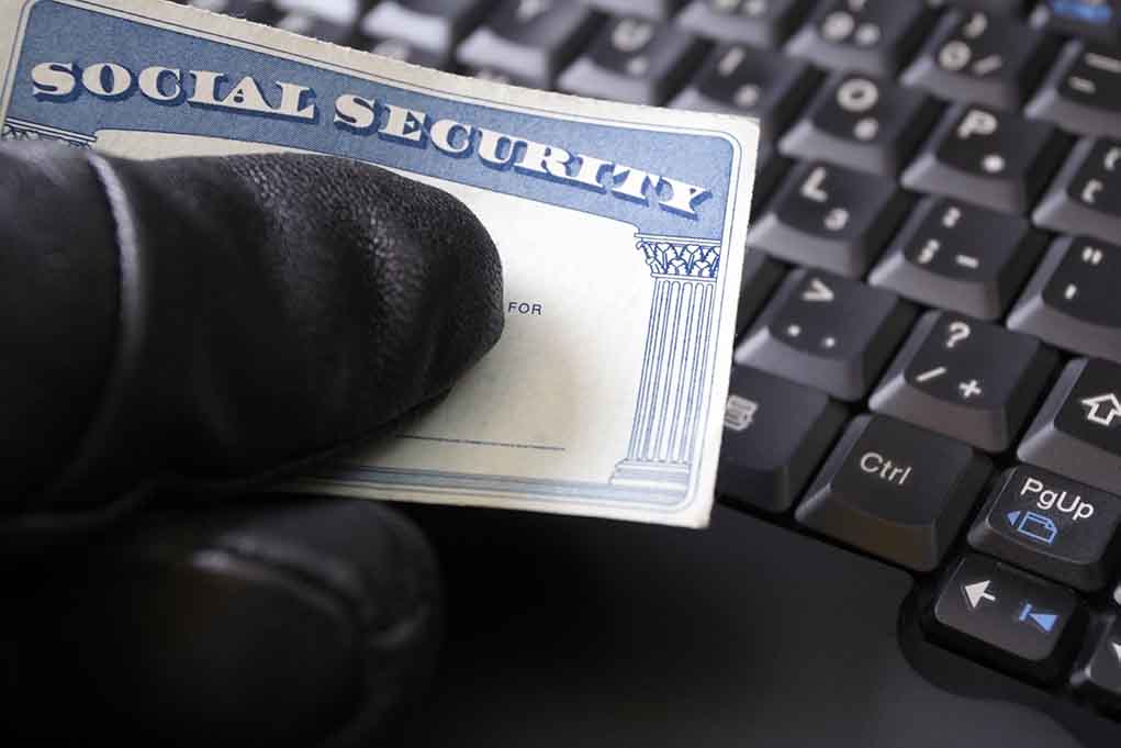 4 Ways To Prevent Identity Theft